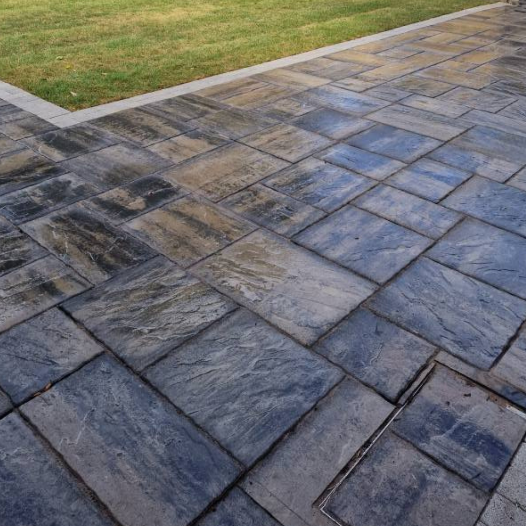 Professional Concrete Paving by Bagillt driveway company